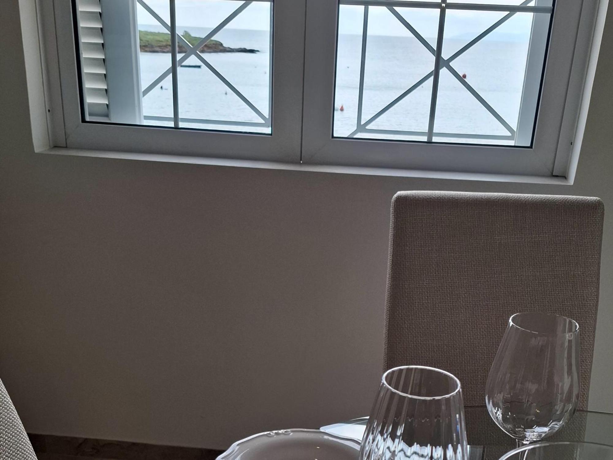 Pallas Keratea Rum bild
